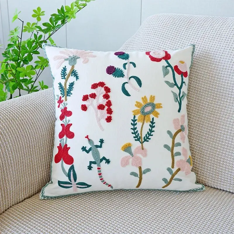 Cute Throw Pillow Cover For Sofa With Nordic Flower Design