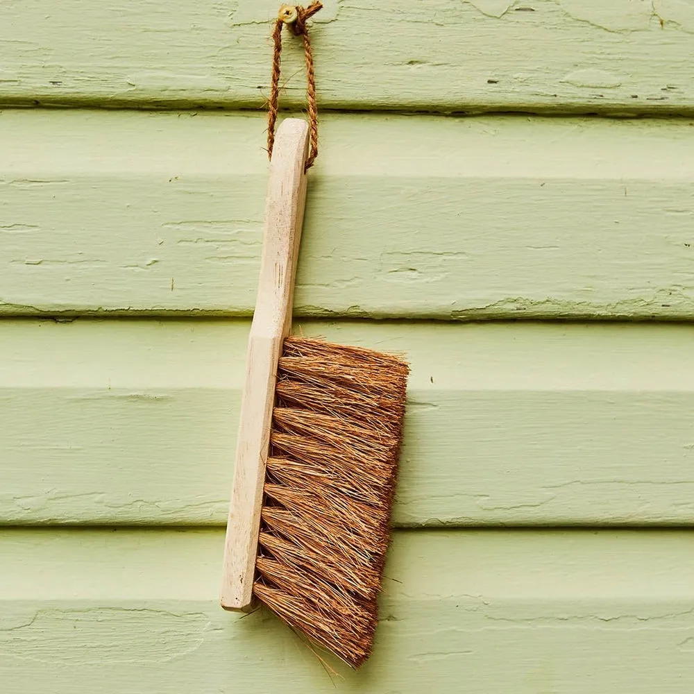 Eco Max Dust Brush - Coconut Fibre with Wood Handle