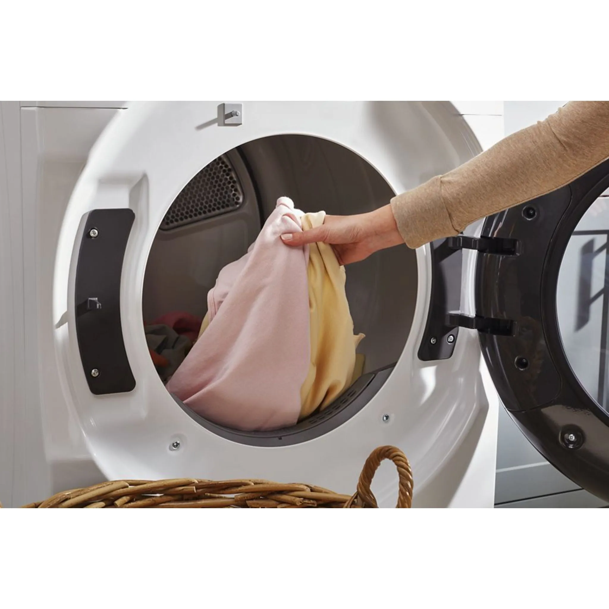 Whirlpool Dryer (YWHD560CHW) - White